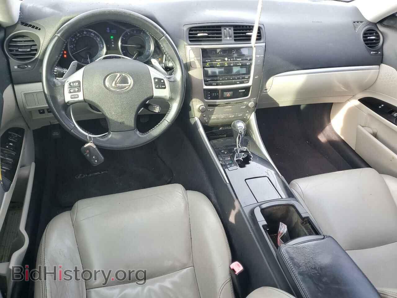 2011 LEXUS IS - VIN: JTHBF5C25B5152507 - Photo 8