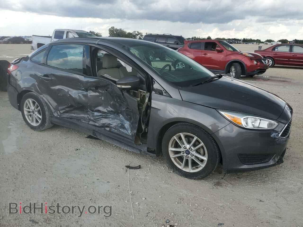 2016 FORD FOCUS - VIN: 1FADP3F2XGL250044 - Photo 4