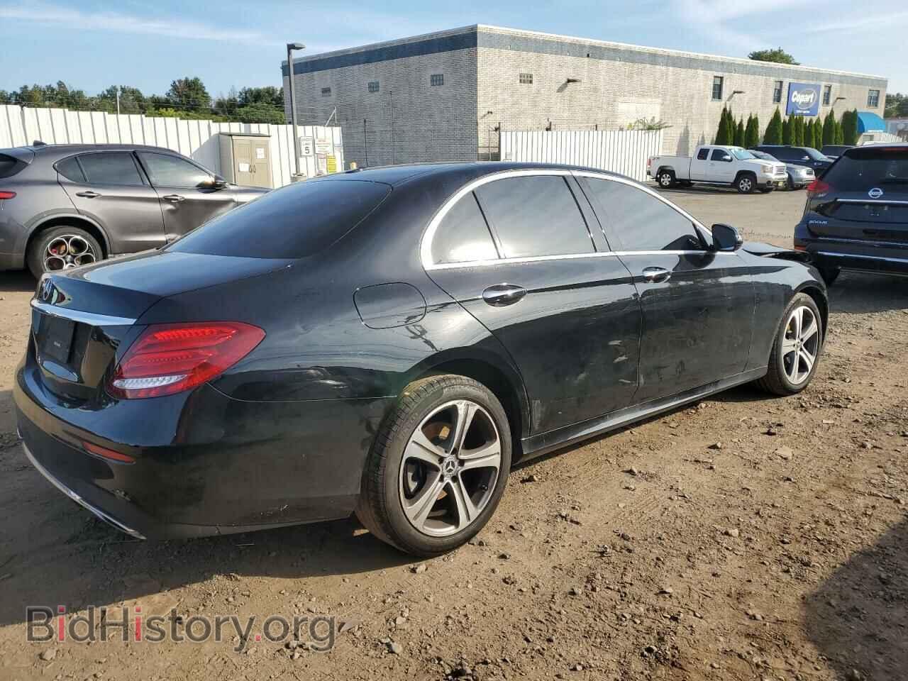 2019 MERCEDES-BENZ E-CLASS - VIN: WDDZF4JB4KA688553 - Фото 3