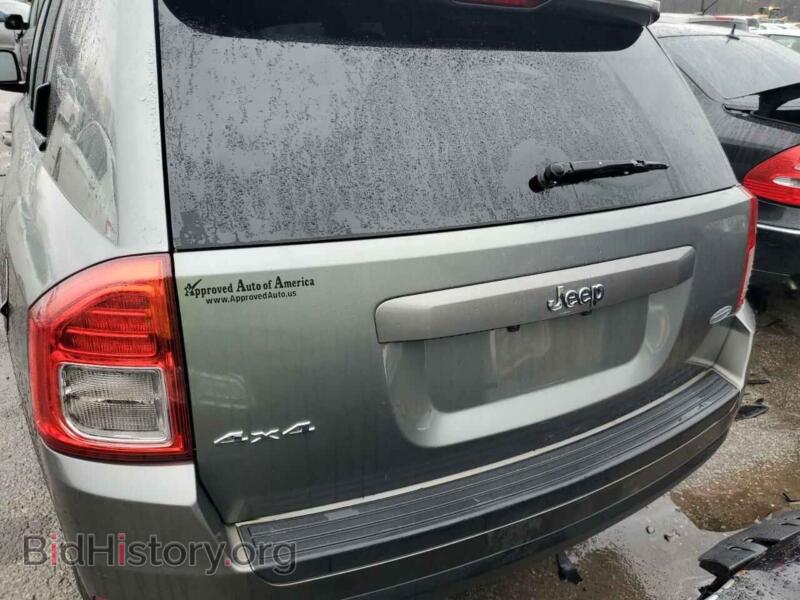 2013 Jeep COMPASS (VIN 1C4NJDEB3DD190279) — photo 6 of 12