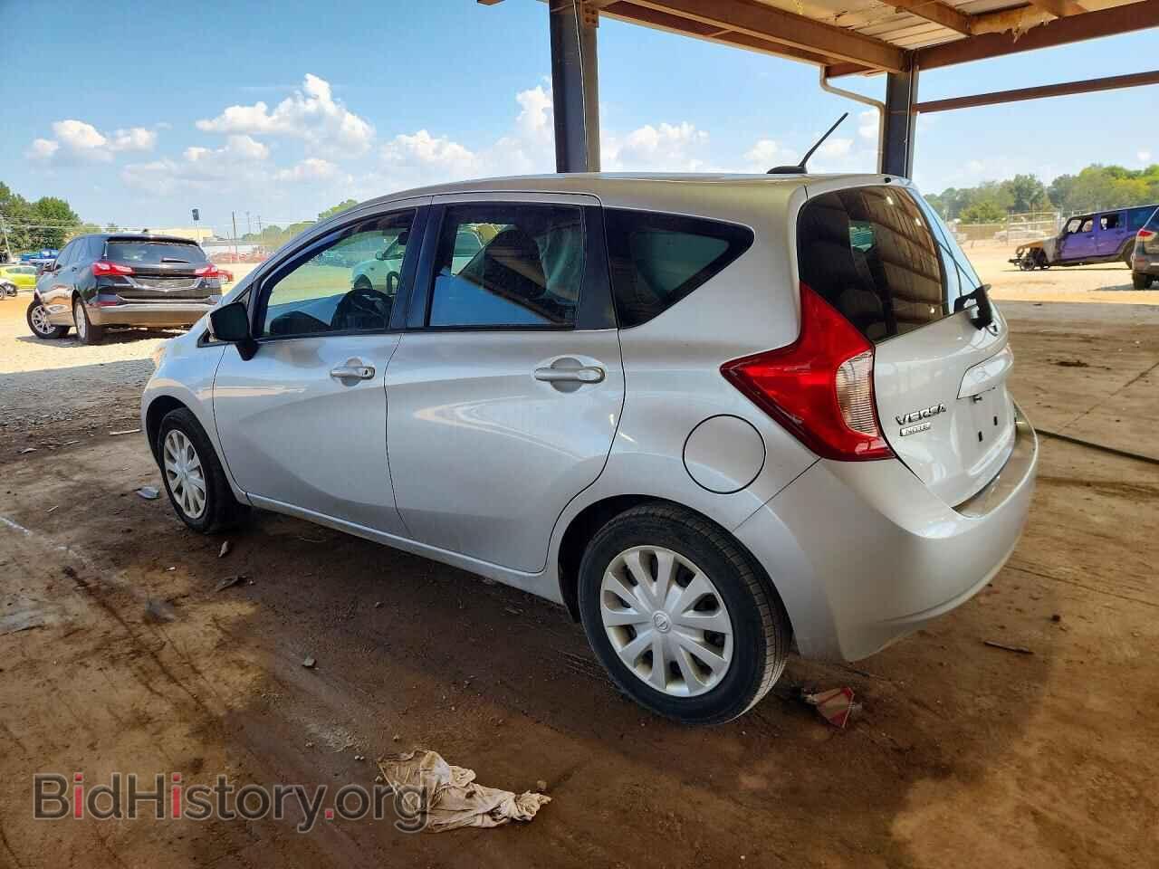 2016 NISSAN VERSA - VIN: 3N1CE2CP1GL398435 - Photo 2