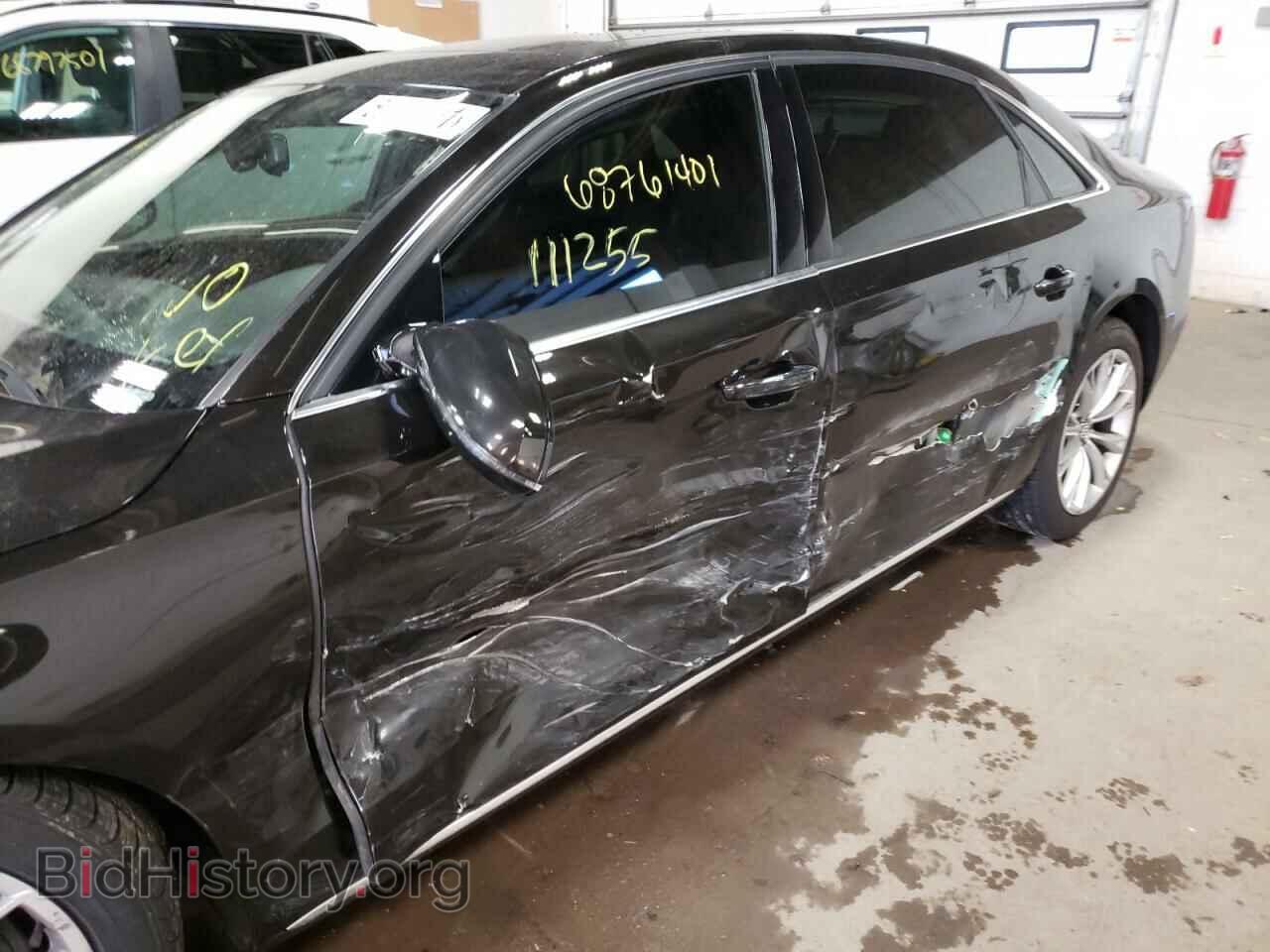 2011 AUDI A8 - VIN: WAURVAFD5BN022314 - Фото 9