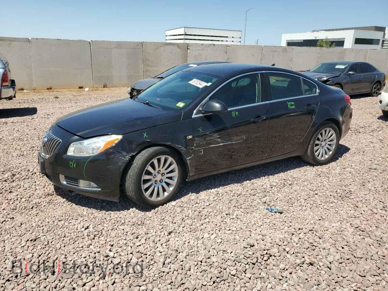 Photo W04GN5EC1B1099743 - BUICK REGAL 2011