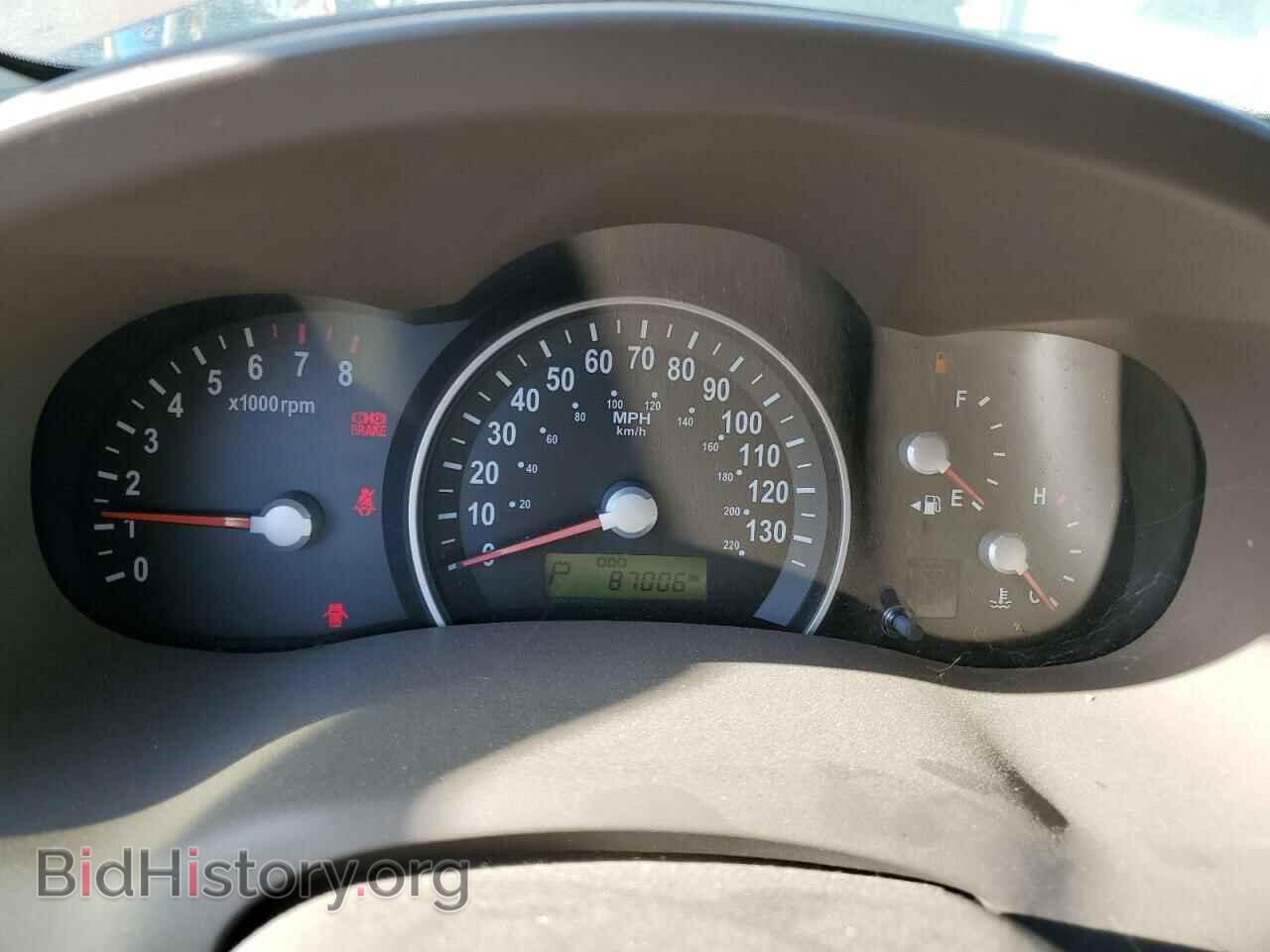2006 KIA All Models - VIN: KNDMB233766023245 - Фото 9