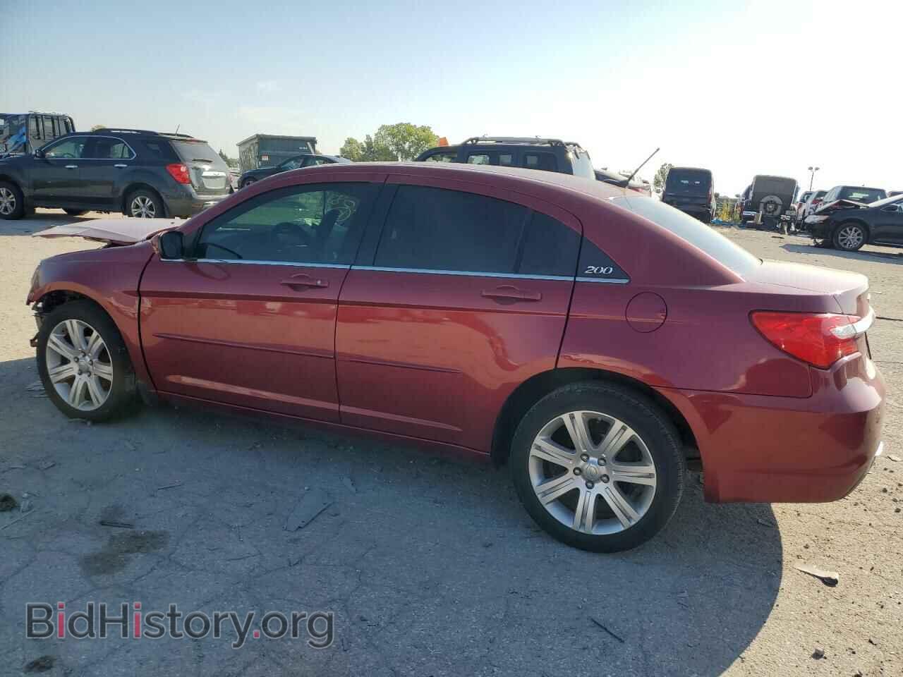 2012 CHRYSLER 200 - VIN: 1C3CCBBB1CN179708 - Photo 2