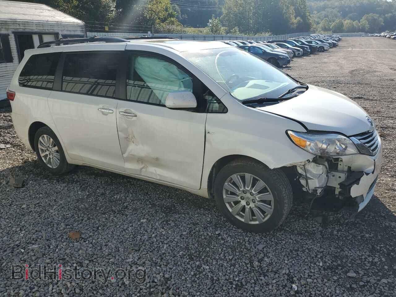 2017 TOYOTA All Models - VIN: 5TDDZ3DC2HS156157 - Фото 4