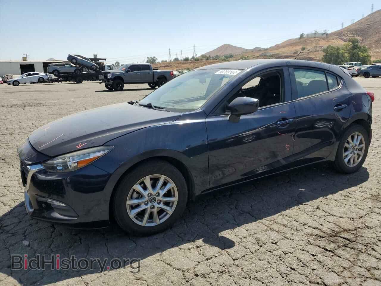 Фотография 3MZBN1K70HM153753 - MAZDA 3 2017