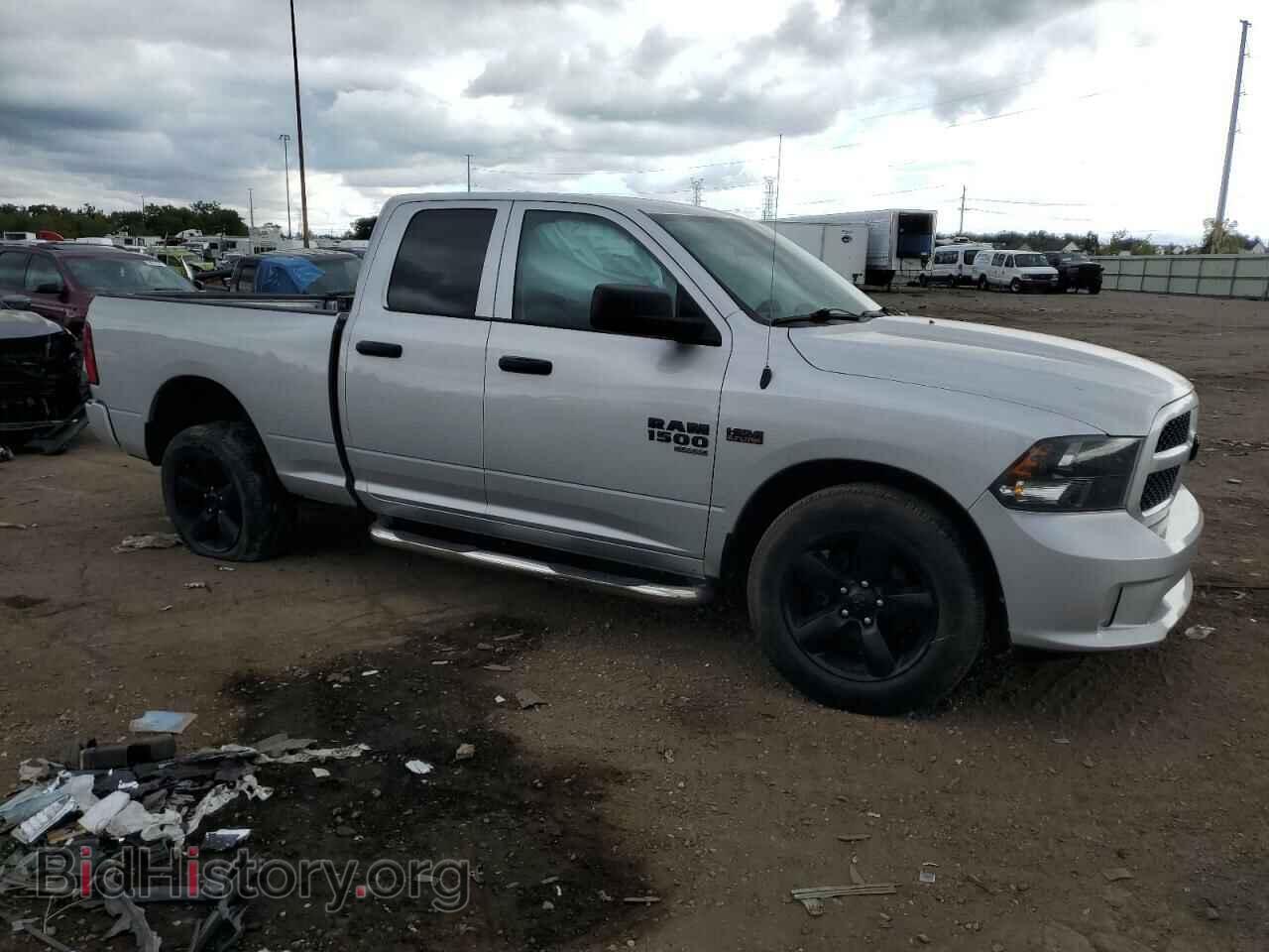 2019 RAM 1500 - VIN: 1C6RR7FT6KS517714 - Фото 4