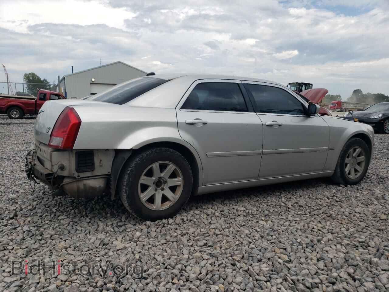 2005 CHRYSLER 300 - VIN: 2C3AA53G85H594397 - Фото 3