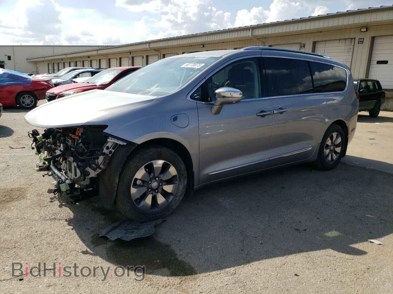 Фотография 2C4RC1N78LR282473 - CHRYSLER PACIFICA 2020
