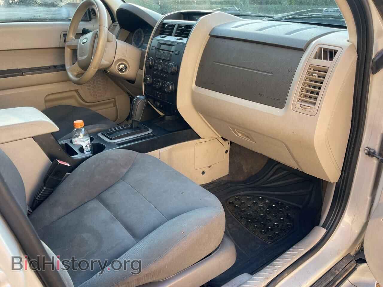 2008 FORD ESCAPE - VIN: 1FMCU02Z28KD92620 - Фото 5
