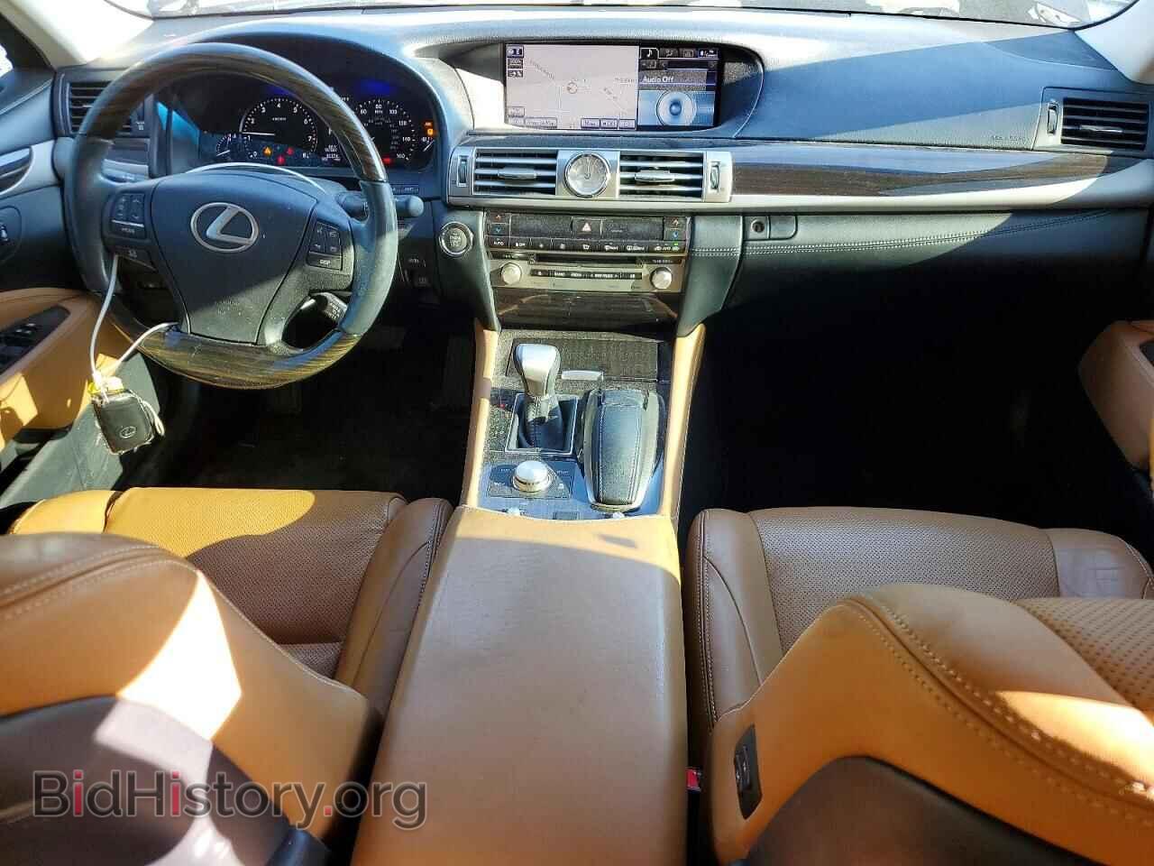2014 LEXUS LS460 - VIN: JTHBL5EF9E5132290 - Photo 8