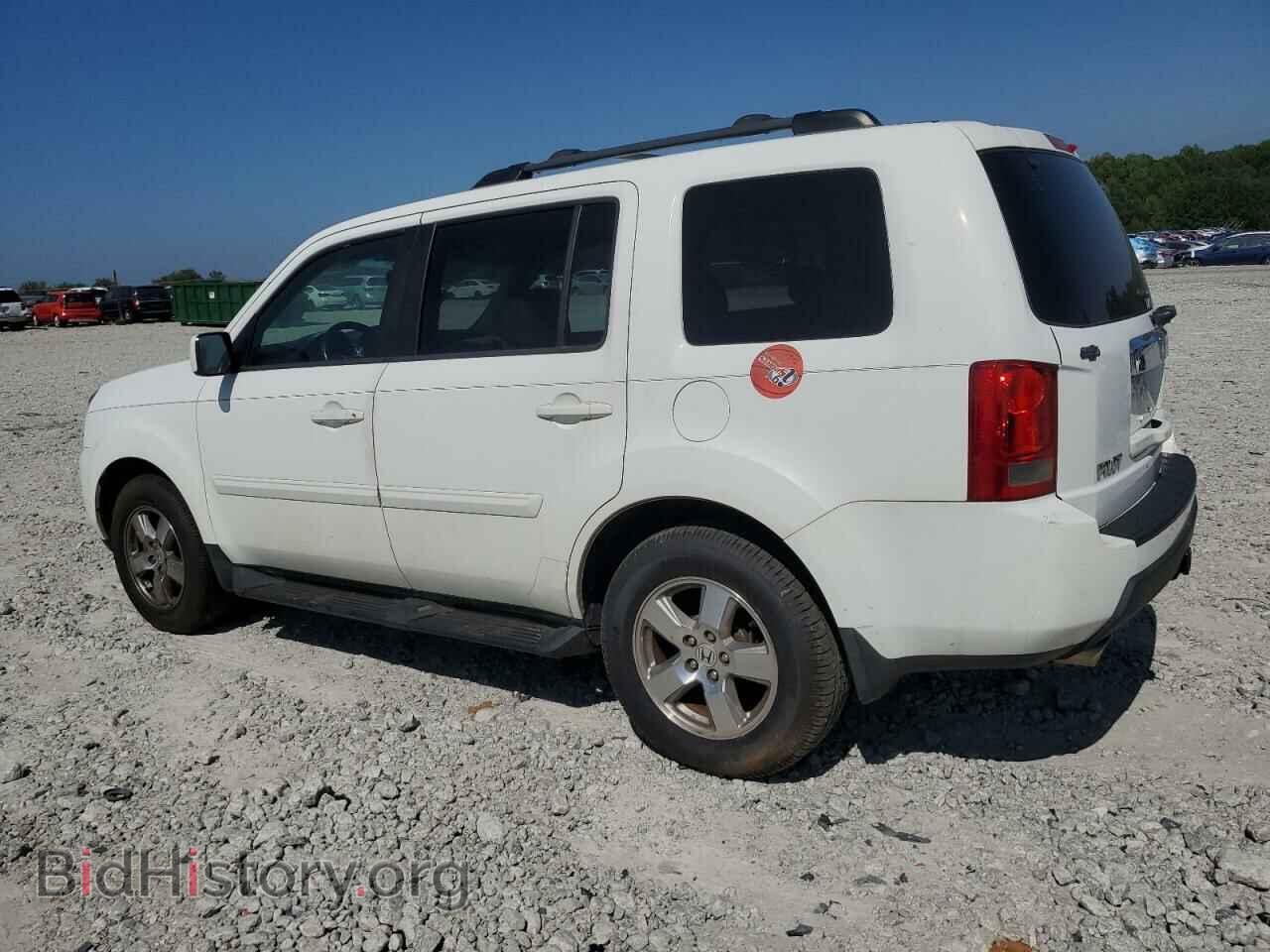 2011 HONDA PILOT - VIN: 5FNYF3H78BB011899 - Фото 2