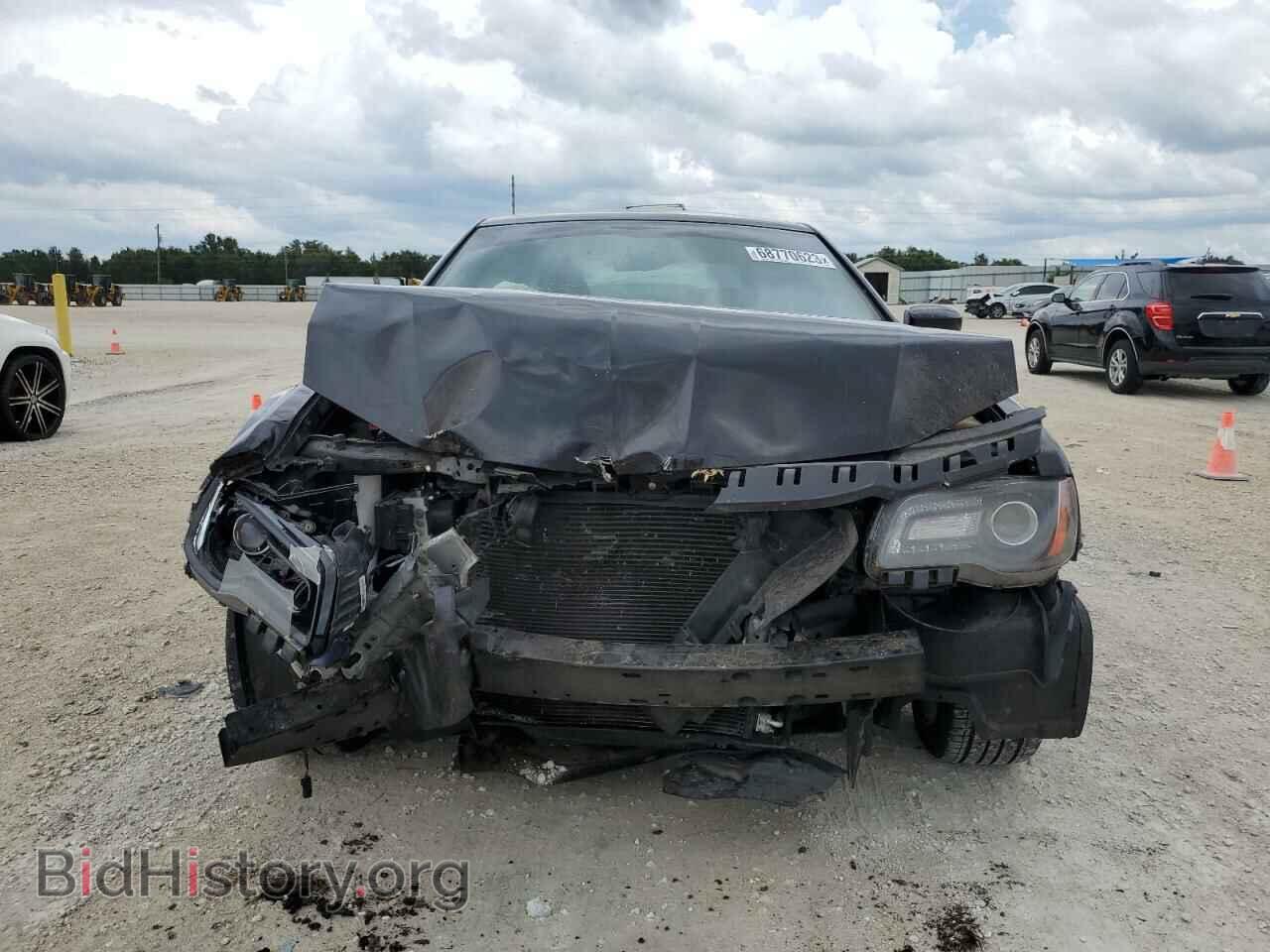 2014 CHRYSLER 300 - VIN: 2C3CCABG8EH380345 - Фото 5