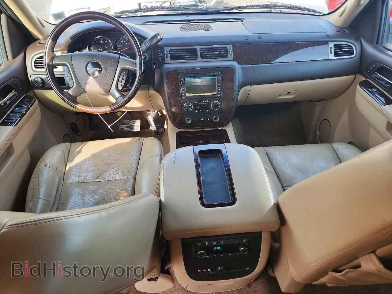 2010 GMC YUKON - VIN: 1GKUKEEF5AR289738 - Photo 8