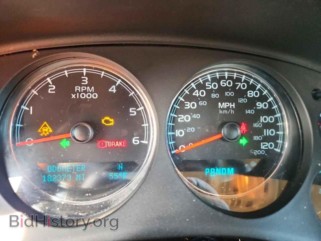 2010 GMC YUKON - VIN: 1GKUKEEF5AR289738 - Photo 9