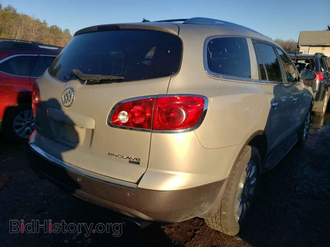 2011 BUICK ENCLAVE - VIN: 5GAKRCED4BJ229663 - Фото 4