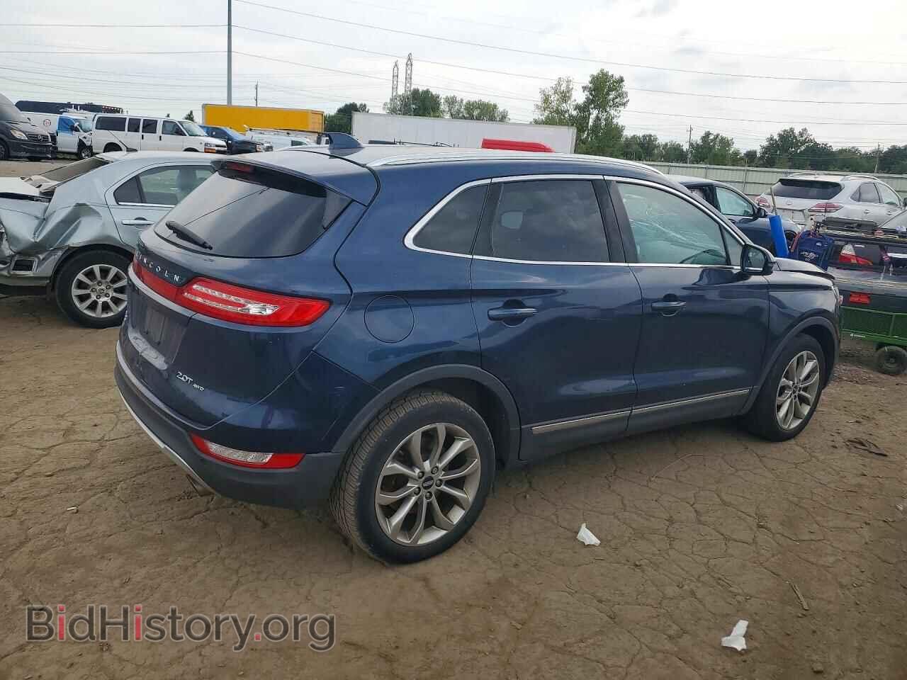 2017 LINCOLN MKC - VIN: 5LMCJ2D90HUL71980 - Photo 3