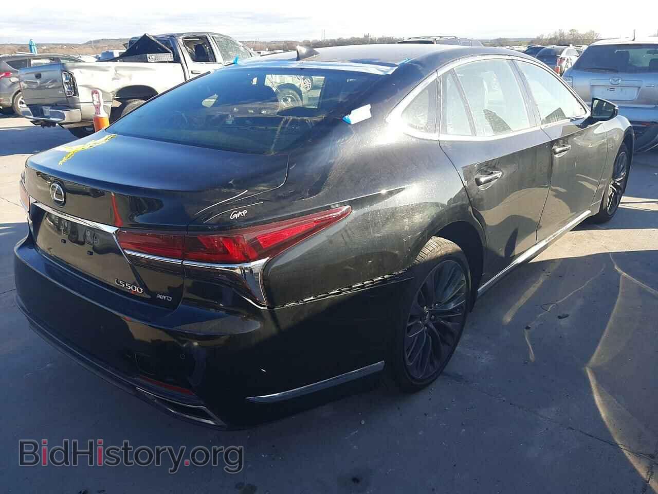 2018 LEXUS LS500 - VIN: JTHC51FF7J5000208 - Photo 4