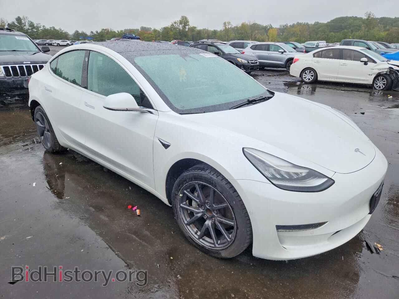 2019 Tesla MODEL 3 (VIN 5YJ3E1EA7KF484033) — фото 4 из 12