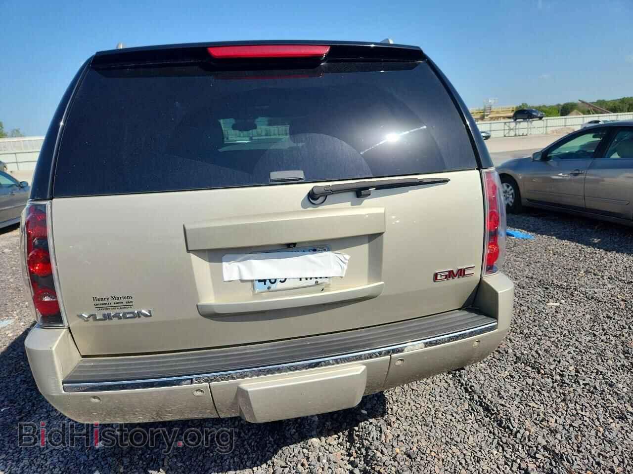 2013 GMC YUKON - VIN: 1GKS2EEF5DR337640 - Photo 6