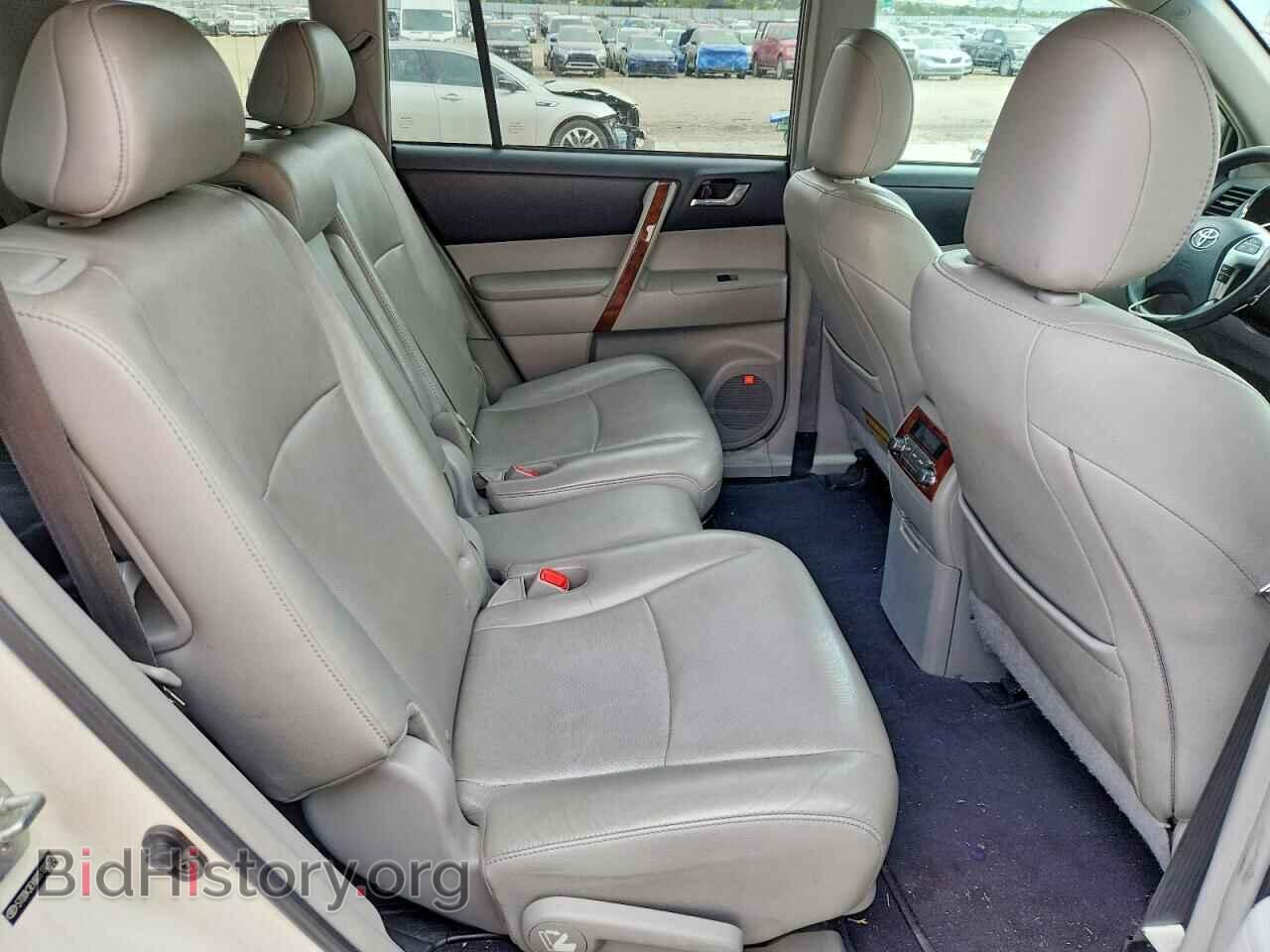 2013 TOYOTA HIGHLANDER - VIN: 5TDDK3EH8DS190872 - Photo 10