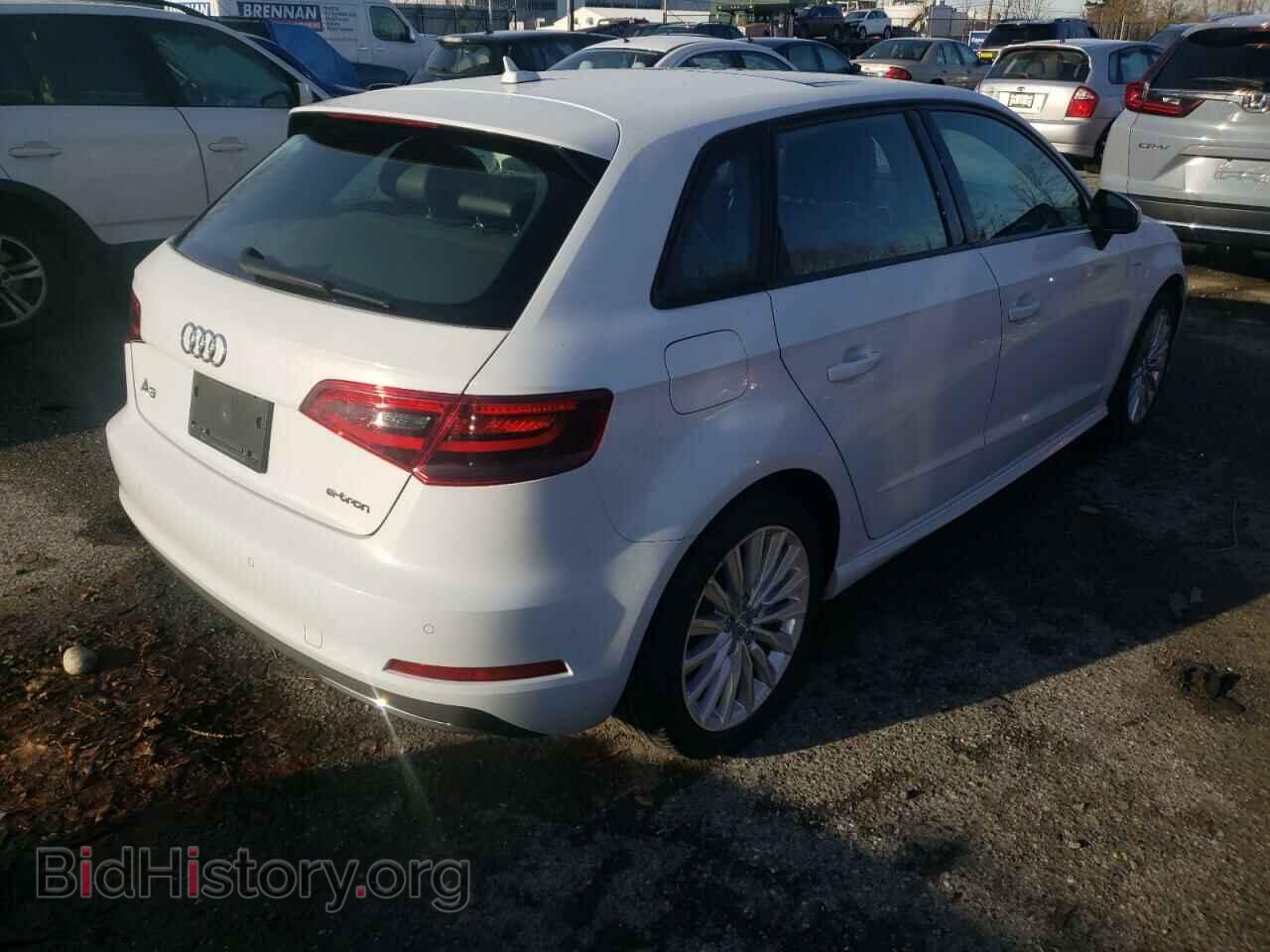 2016 AUDI A3 - VIN: WAUUPBFF6GA124750 - Фото 4