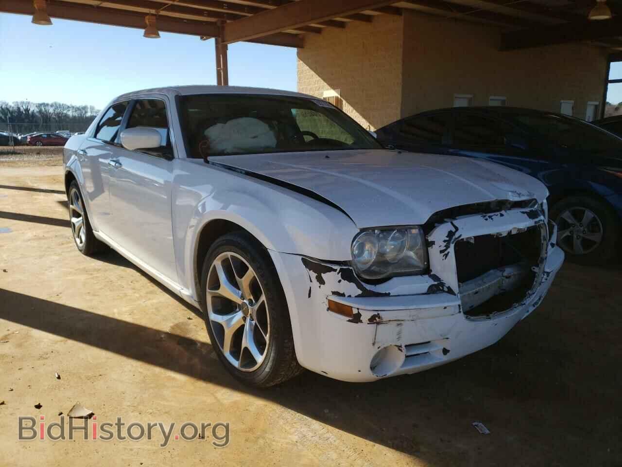 Фотография 2C3CA9CT3AH329068 - CHRYSLER 300 2010