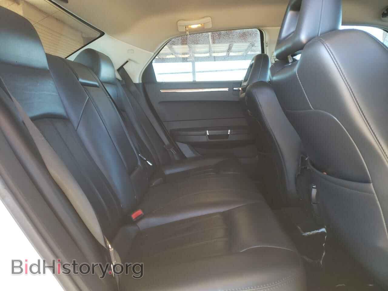 2010 CHRYSLER 300 - VIN: 2C3CA9CT3AH329068 - Фото 6