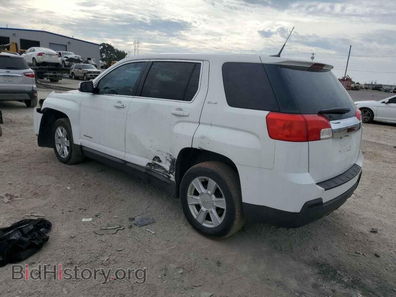 2013 GMC TERRAIN - VIN: 2GKALMEK8D6149058 - Photo 2