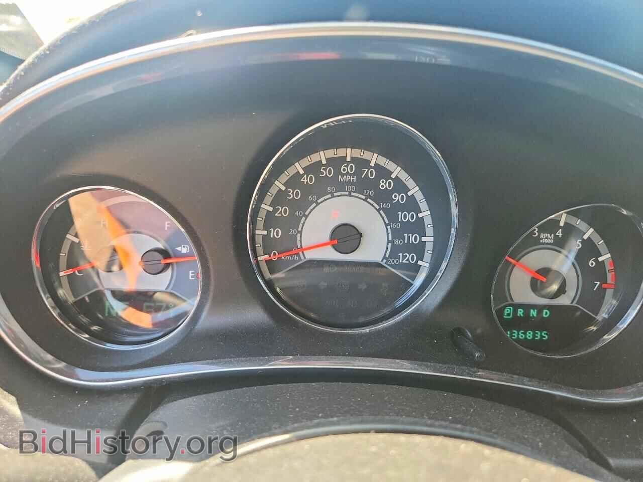 2013 Chrysler 200 (VIN 1C3CCBCG1DN718937) — photo 9 of 13