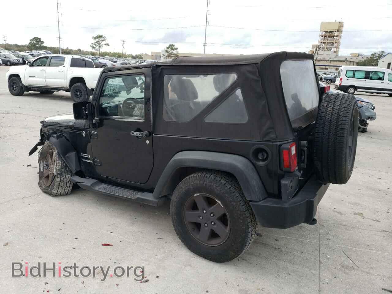 2012 JEEP WRANGLER - VIN: 1C4AJWAG0CL233556 - Фото 2