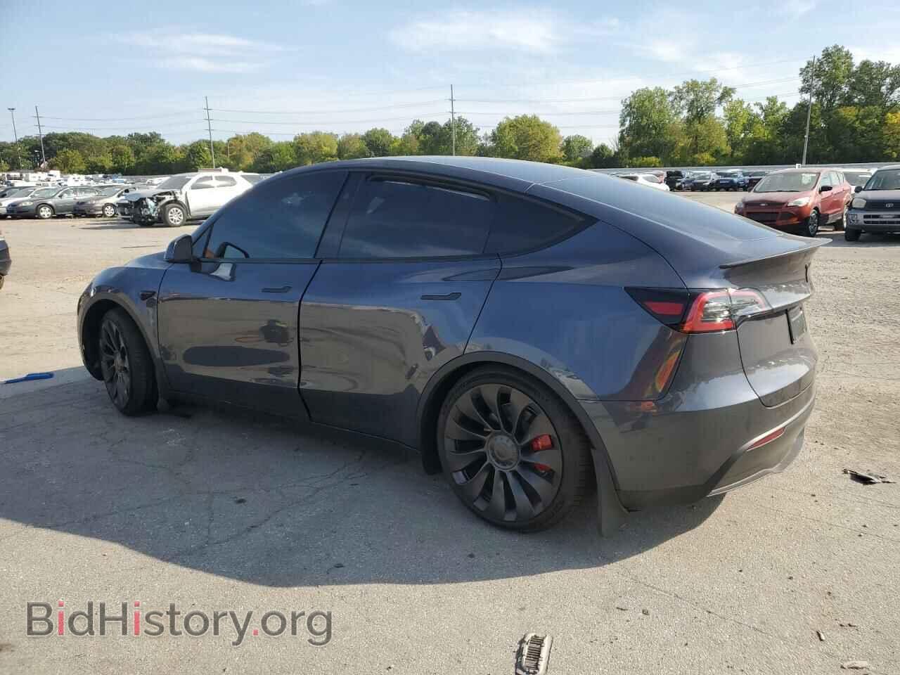 2023 TESLA MODEL Y - VIN: 7SAYGDEF9PF838755 - Фото 2