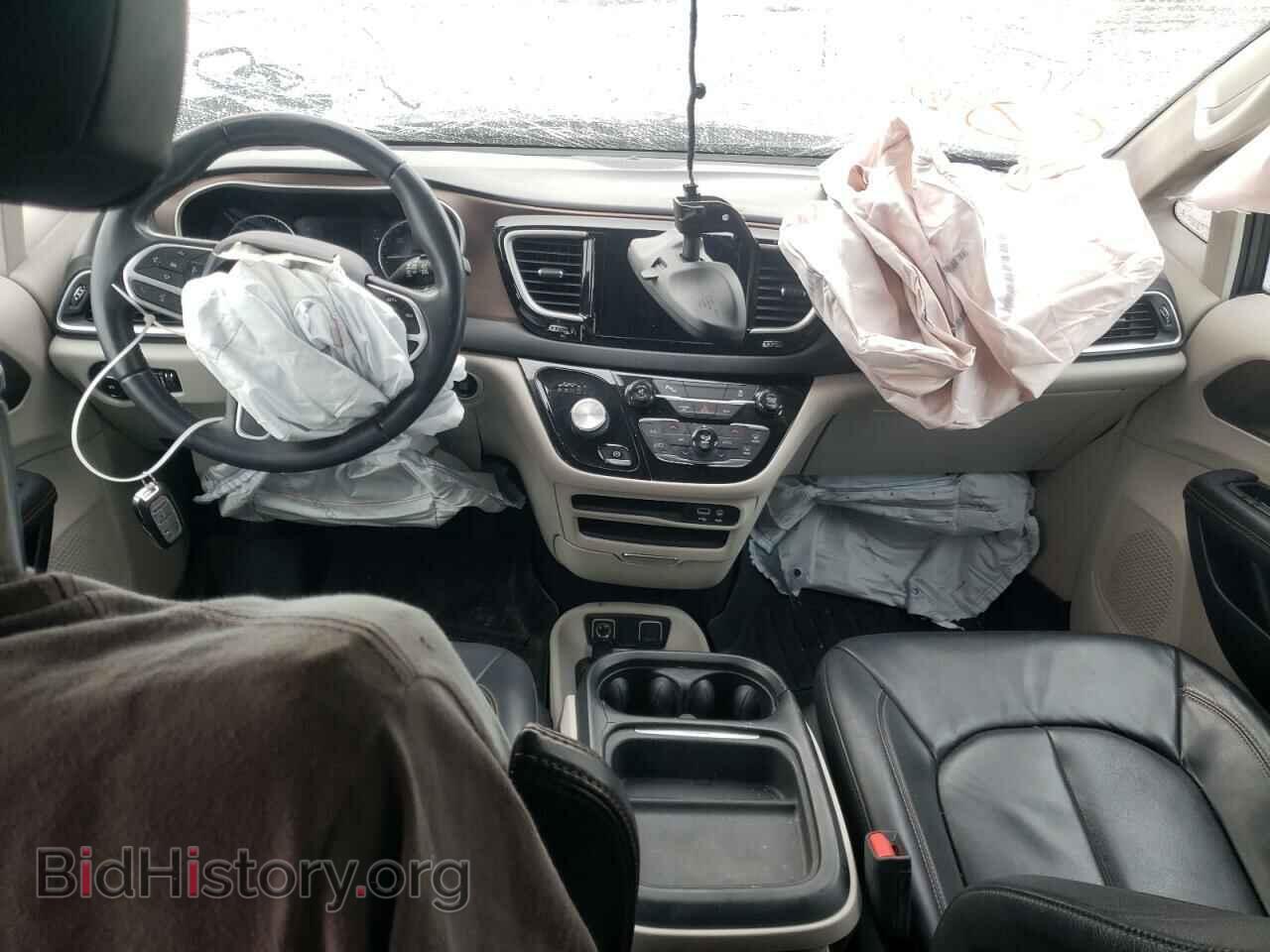 2017 CHRYSLER PACIFICA - VIN: 2C4RC1BGXHR540701 - Photo 8