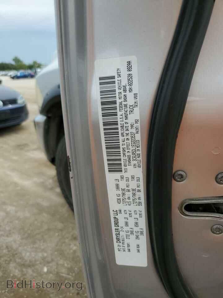 2014 RAM All Models - VIN: 3C6UR5DL1EG223537 - Фото 12