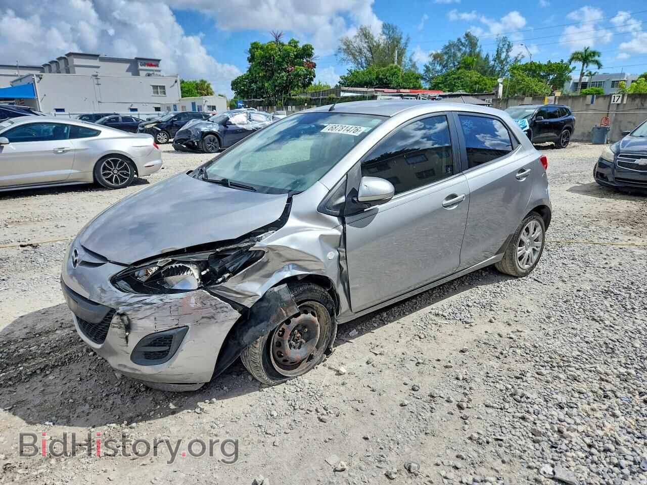2014 Mazda 2 Sport (VIN JM1DE1KY9E0174409) — фото 1 из 14, Copart, повреждение: передняя часть