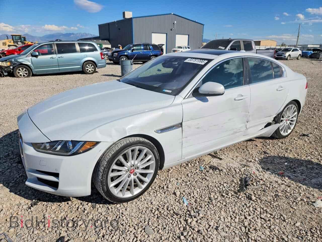 Фотография SAJAN4BV5HA949699 - JAGUAR XE 2017