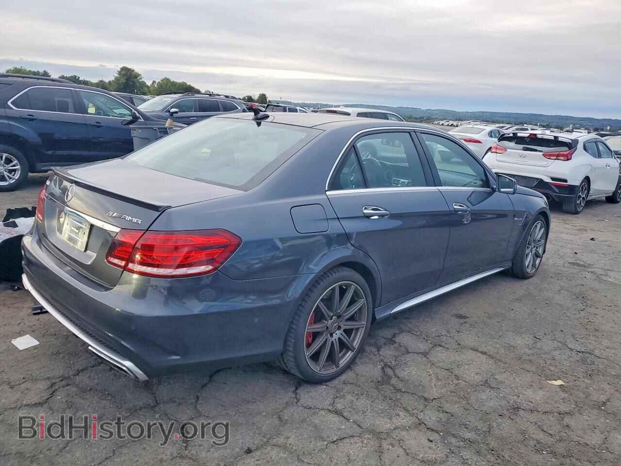 2015 MERCEDES-BENZ E-CLASS - VIN: WDDHF7GB8FB126661 - Фото 3