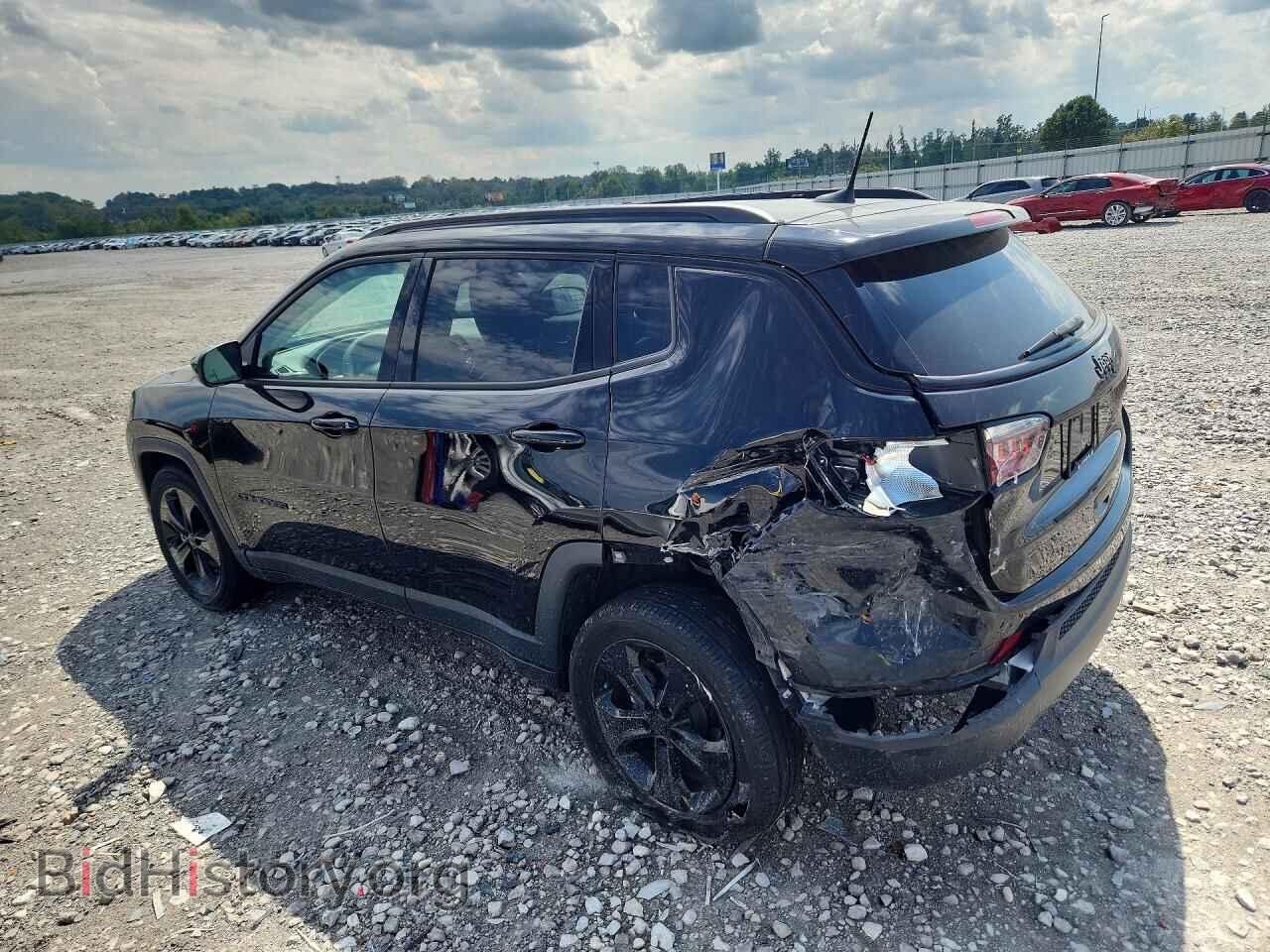 2021 JEEP COMPASS - VIN: 3C4NJCBB0MT573735 - Фото 2