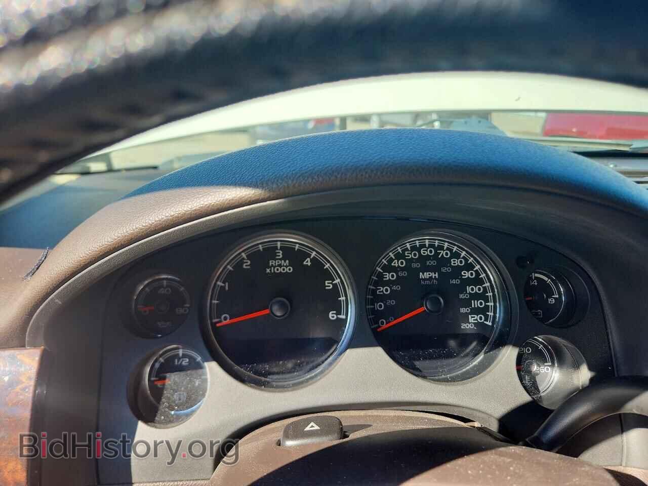 2011 GMC YUKON - VIN: 1GKS1EEF7BR255022 - Фото 9