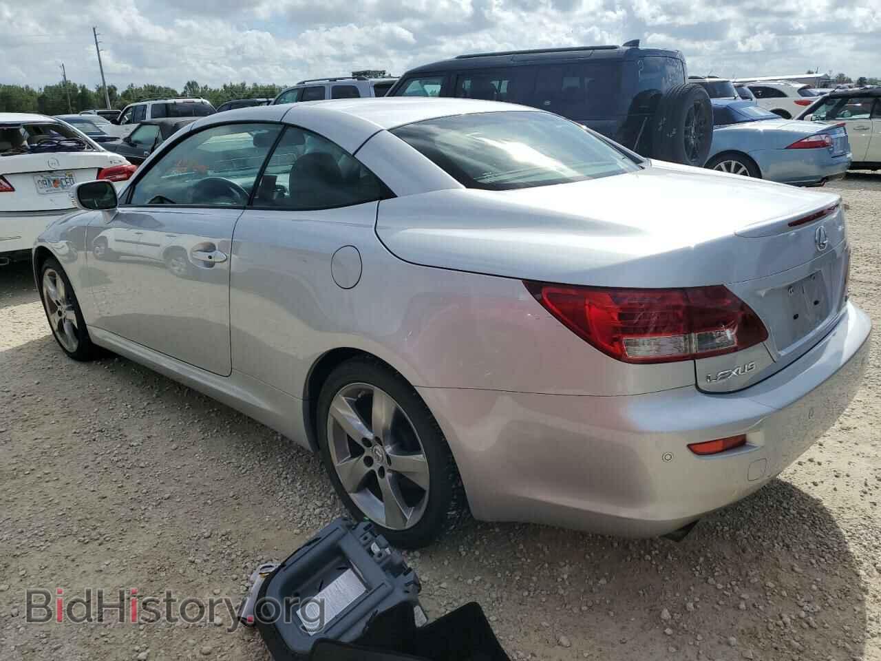 2010 LEXUS IS - VIN: JTHFF2C26A2507734 - Фото 2