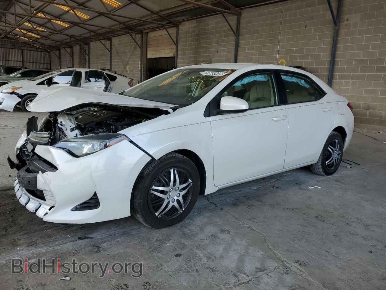 Фотография 5YFBURHE8HP724991 - TOYOTA COROLLA 2017