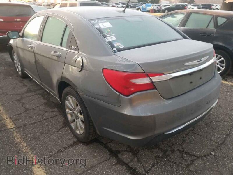 2013 Chrysler 200 (VIN 1C3CCBBB6DN610075) — photo 3 of 10
