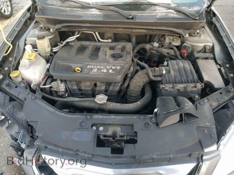 2013 Chrysler 200 (VIN 1C3CCBBB6DN610075) — photo 7 of 10