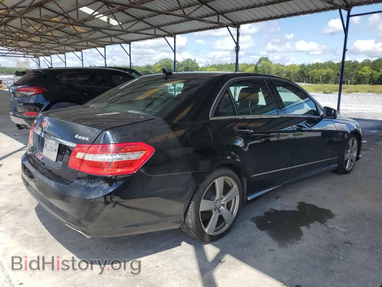 2011 MERCEDES-BENZ E-CLASS - VIN: WDDHF8HB3BA428010 - Фото 3