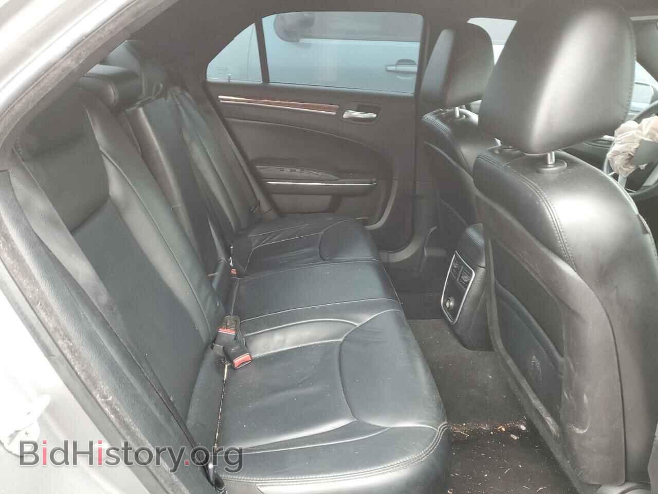 2014 CHRYSLER 300 - VIN: 2C3CCAAG2EH223587 - Фото 10