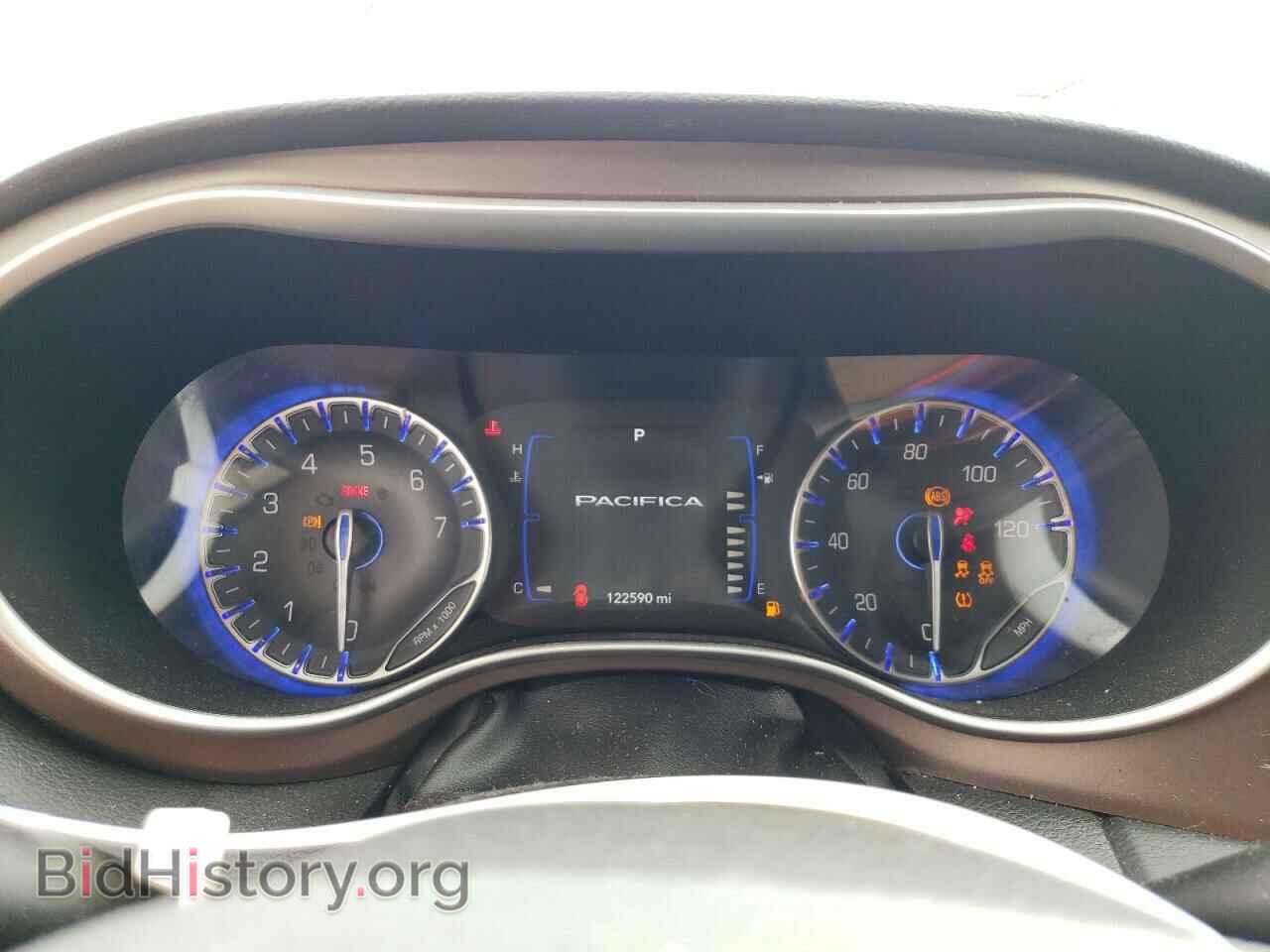 2018 CHRYSLER PACIFICA - VIN: 2C4RC1BG3JR120591 - Фото 9