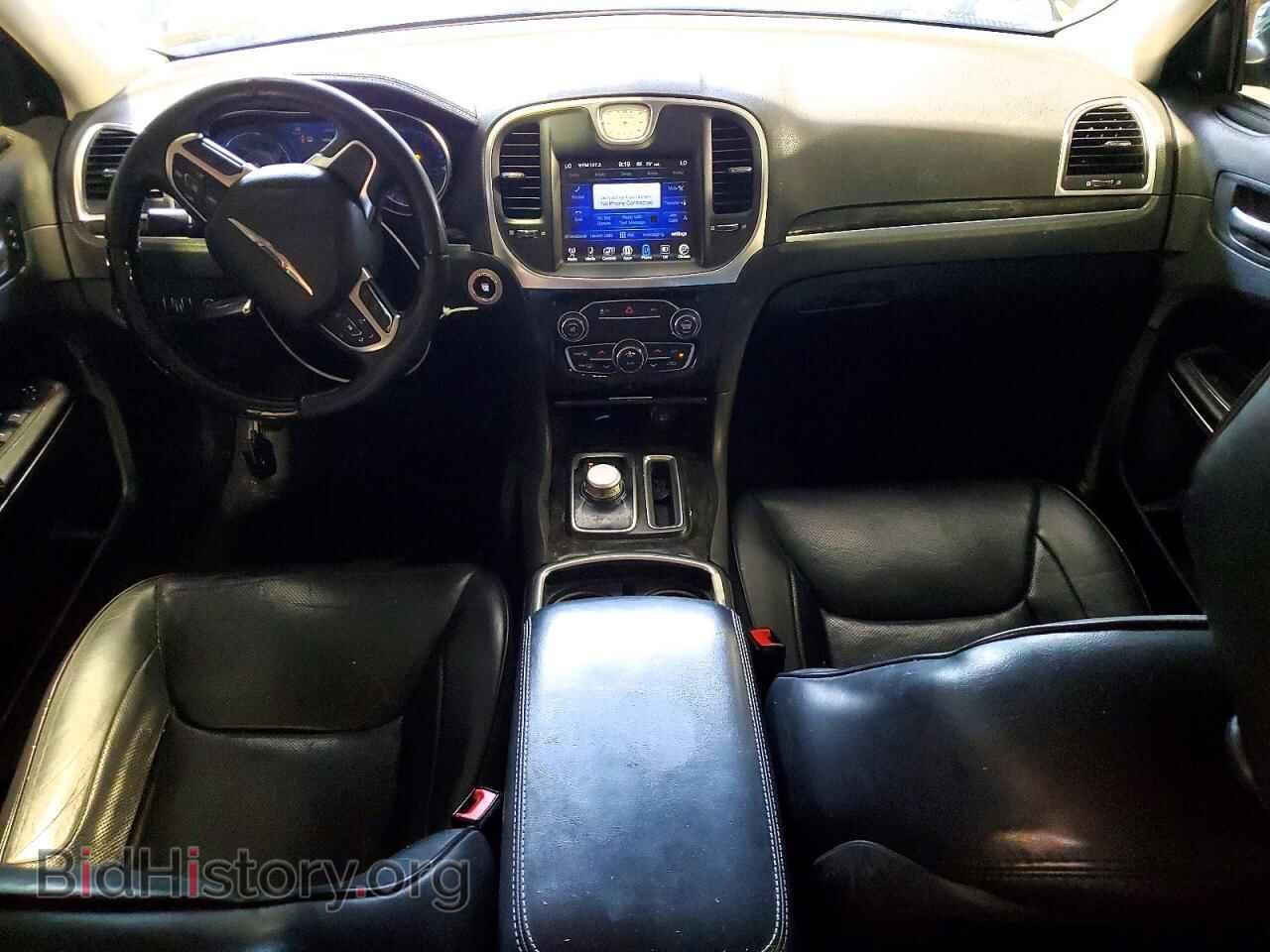 2016 CHRYSLER 300 - VIN: 2C3CCAKG2GH170794 - Photo 8