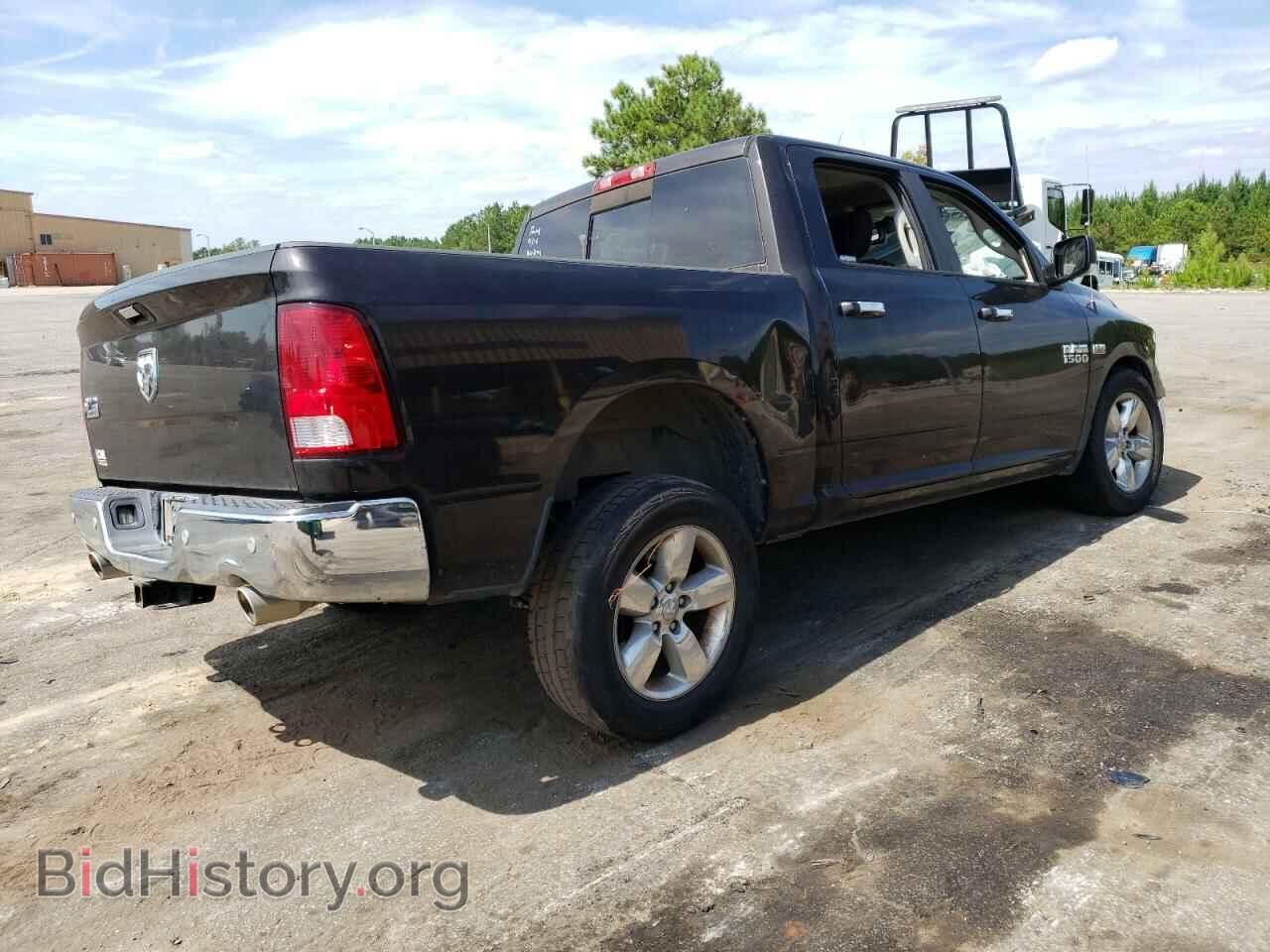2017 RAM 1500 - VIN: 3C6RR6LT7HG504842 - Фото 3