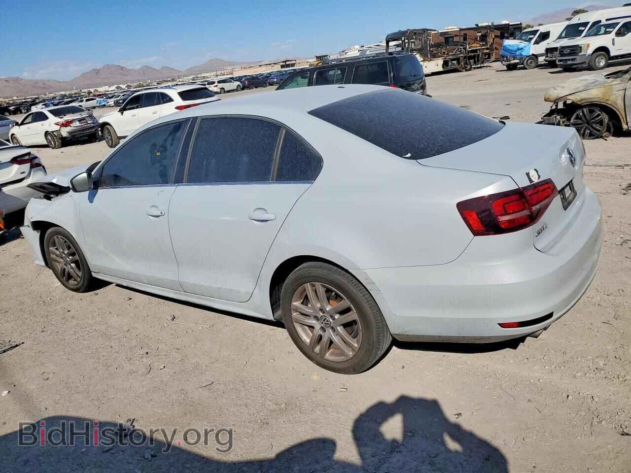 2017 VOLKSWAGEN JETTA - VIN: 3VW2B7AJ0HM312490 - Фото 2